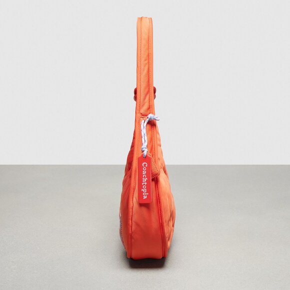 Coachtopia Loop Ergo Bag With Cloud Quilting - Picture 4 of 8